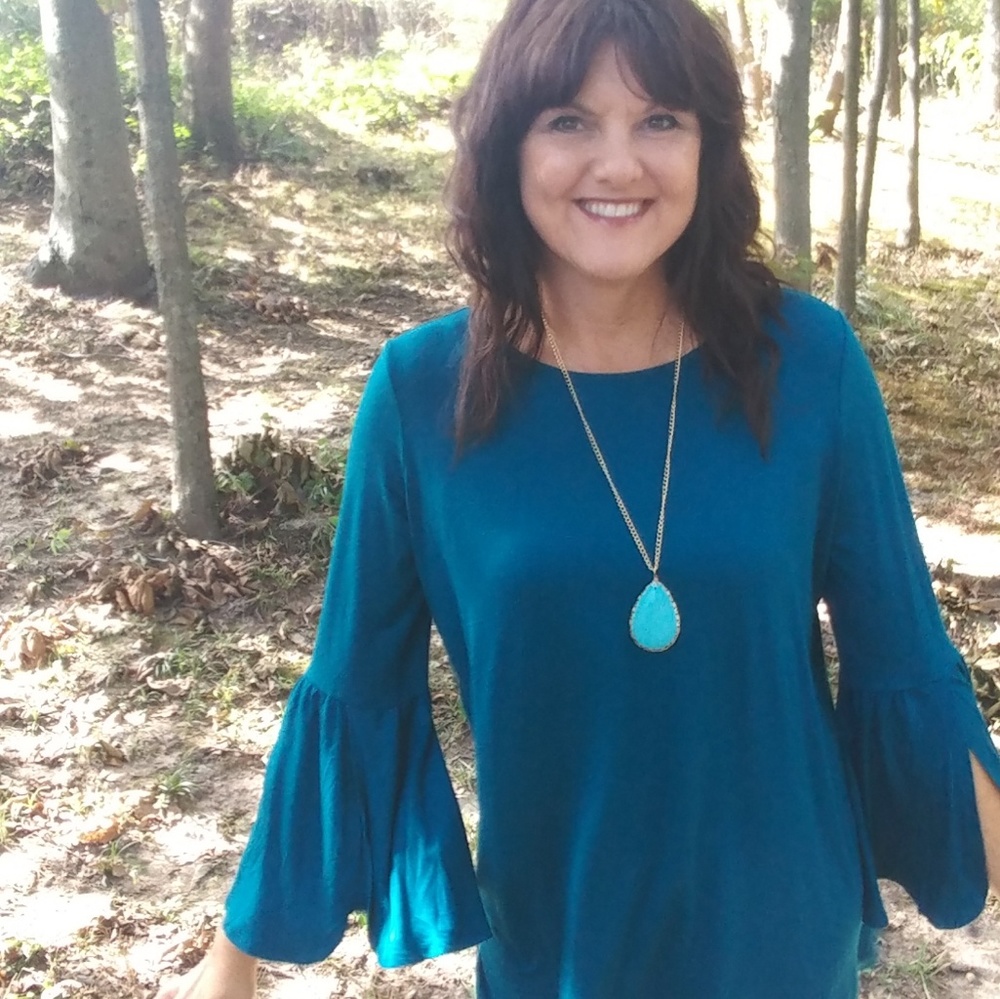 Agnes and Dora Bell Sleeve Teal